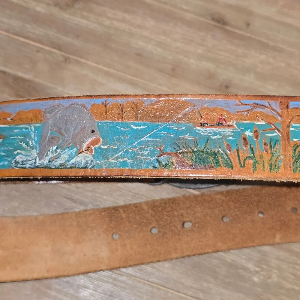 Vintage 1977 Bergamot Brass Works Bass Fishing Belt Hand Painted Leather USA